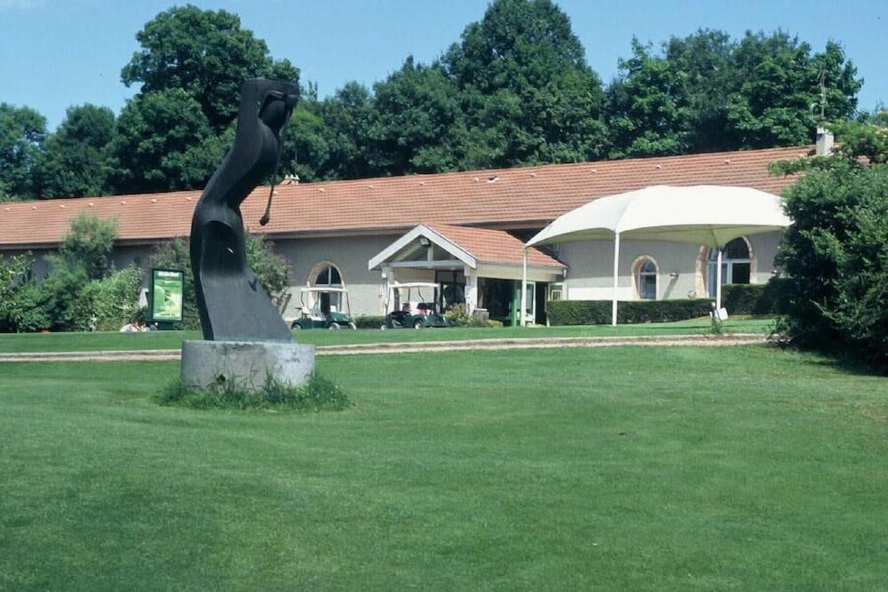 Best Western Golf D'Albon Ngoại thất bức ảnh