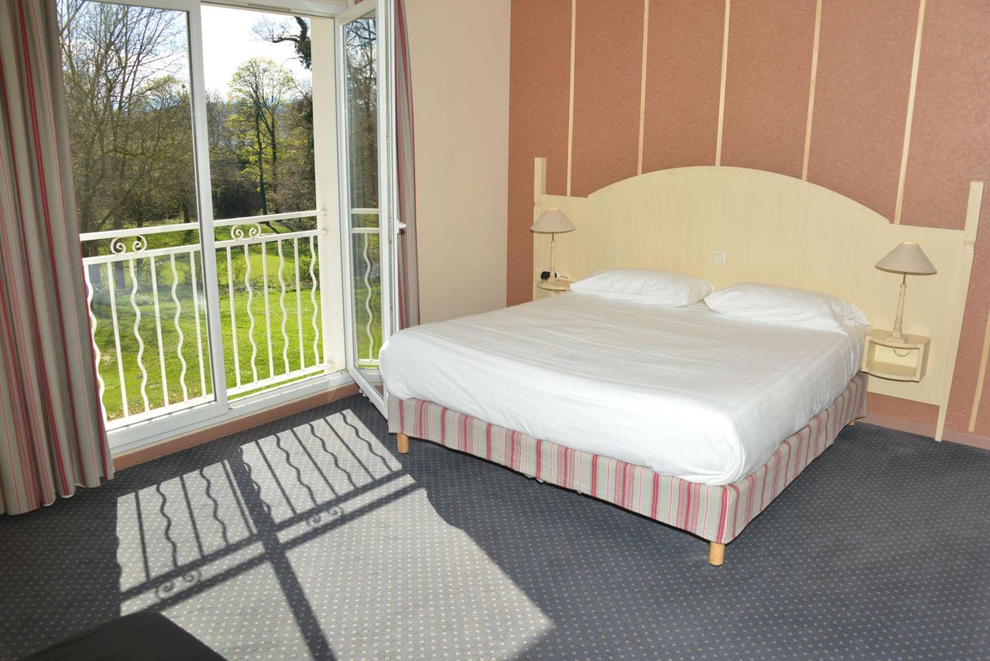 Best Western Golf D'Albon Ngoại thất bức ảnh