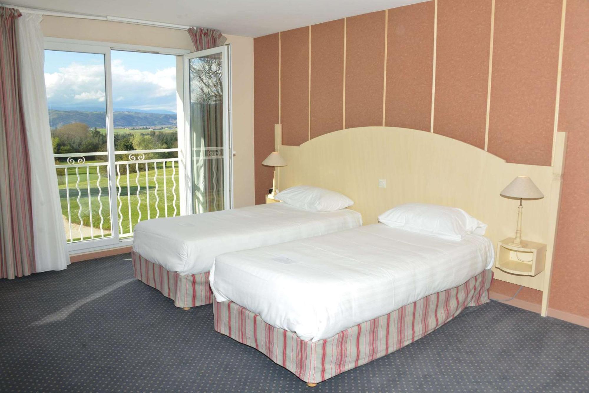 Best Western Golf D'Albon Ngoại thất bức ảnh